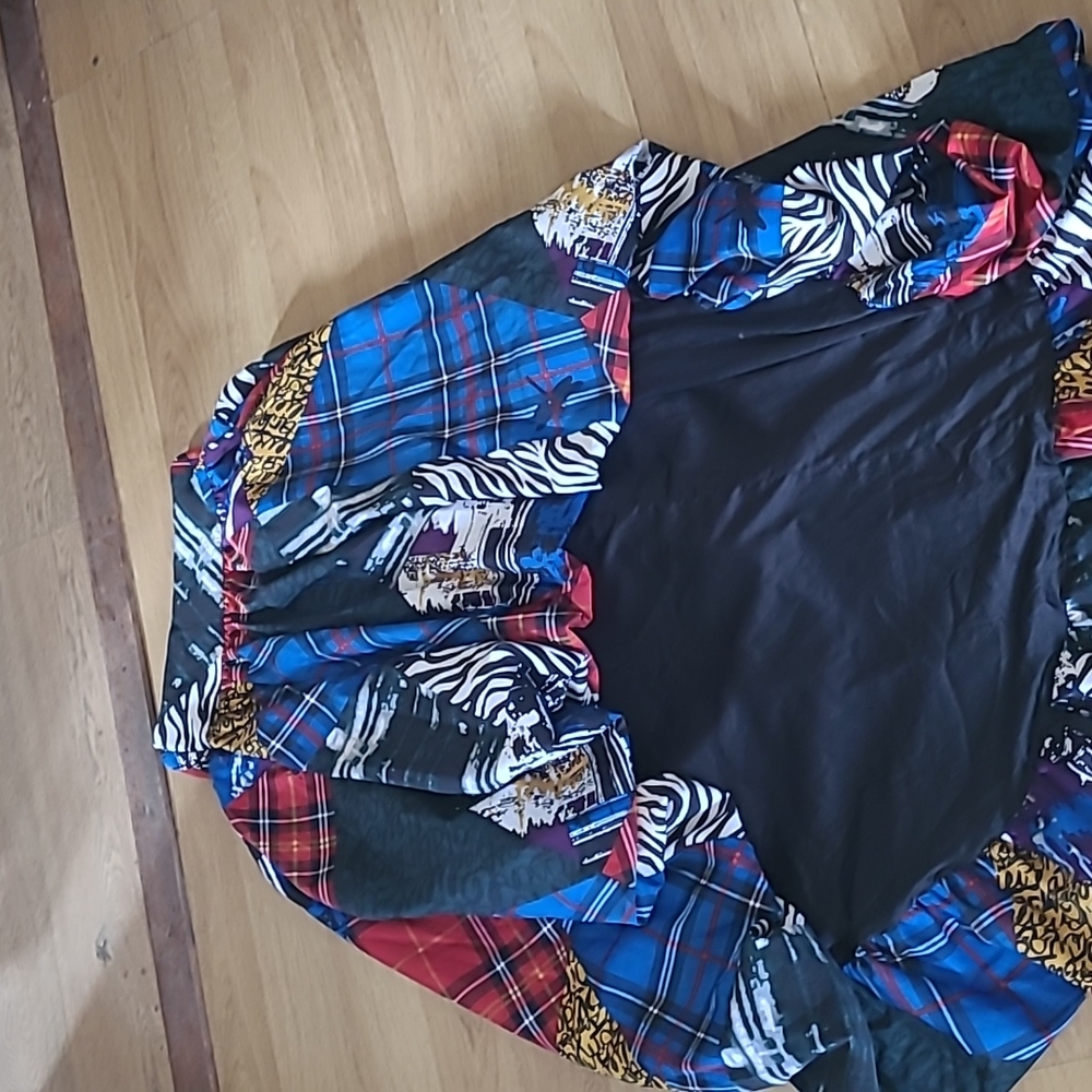 High-low pattern skirt